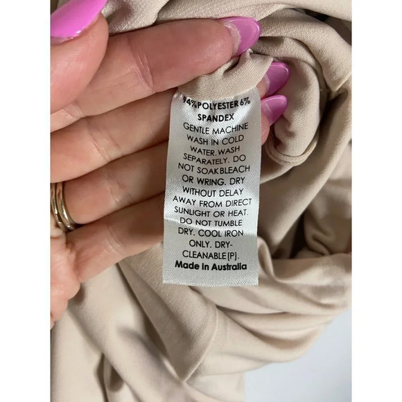 NWT Nookie Ti Amo Bodycon Dress in Nude-sz XS (AU 6) - Picture 11 of 11